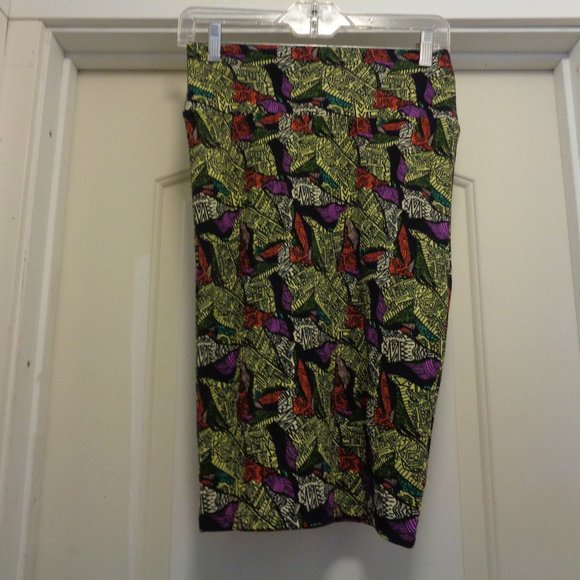 LULUROE AFRICAN STYLE STRETCHY PENCIL SKIRT XS - Picture 3 of 5